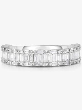 Ring Concierge Petite Emerald Illusion Ring